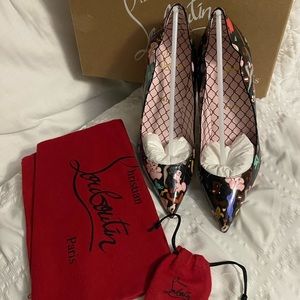 ****SOLD****Authentic Christian louboutin hot chick
